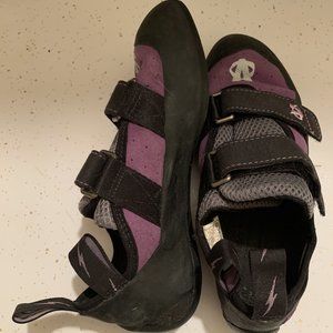 Evolv Elektra Climbing Shoes, Women's 8.5